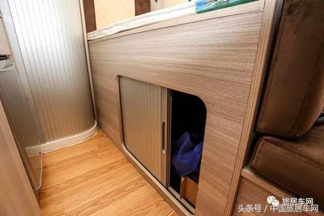 带麻将机ktv洗衣机的房车,35万带麻将桌的房车