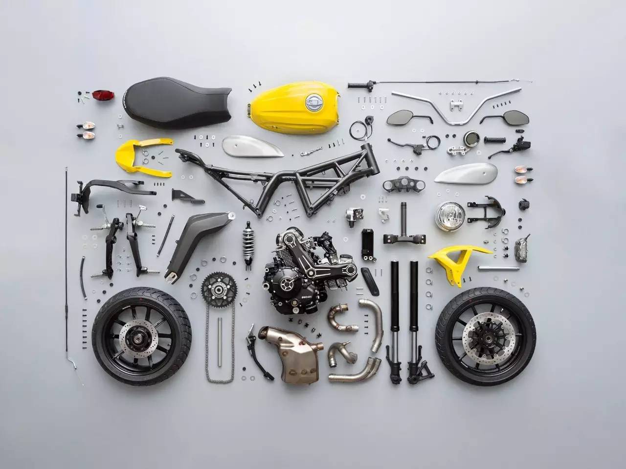 好车|想耍酷？试试这4款当红CafeRacer风格的复古机车