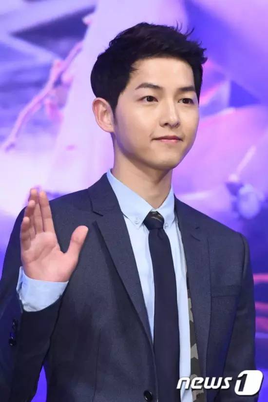 “牛奶男星”怎么喝出来,带你们看看蒙牛工厂内部就知道了!