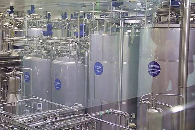 “牛奶男星”怎么喝出来,带你们看看蒙牛工厂内部就知道了!