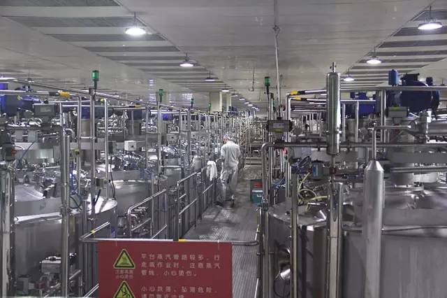 “牛奶男星”怎么喝出来,带你们看看蒙牛工厂内部就知道了!
