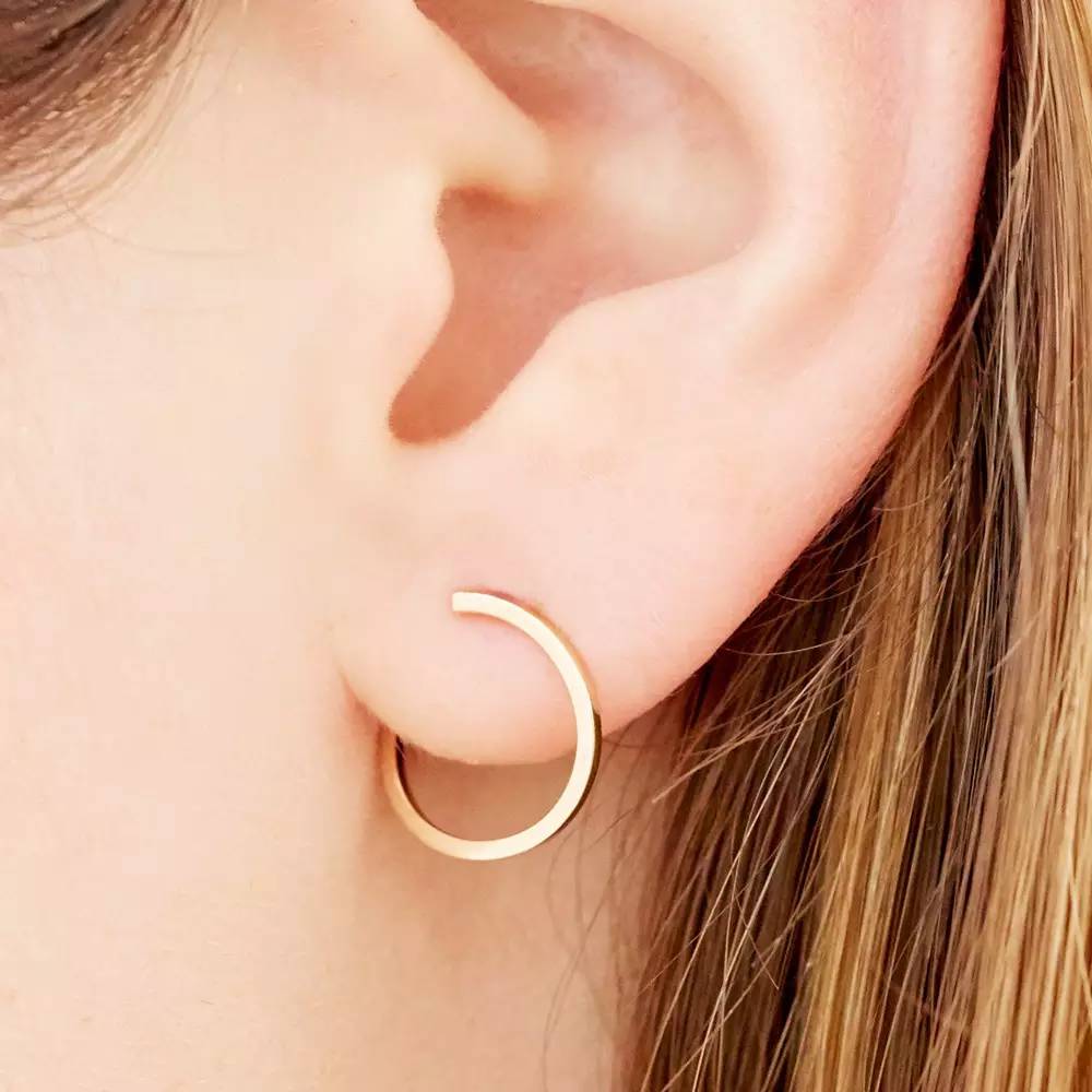 宋慧乔同款耳环分享,宋慧乔金色耳环同款