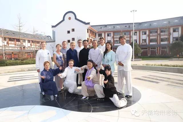 丹江口市沧浪,丹江口市沧浪海艺术剧院