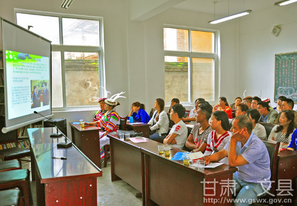 聚焦攻坚战,聚焦国家扶贫日打赢脱贫攻坚战