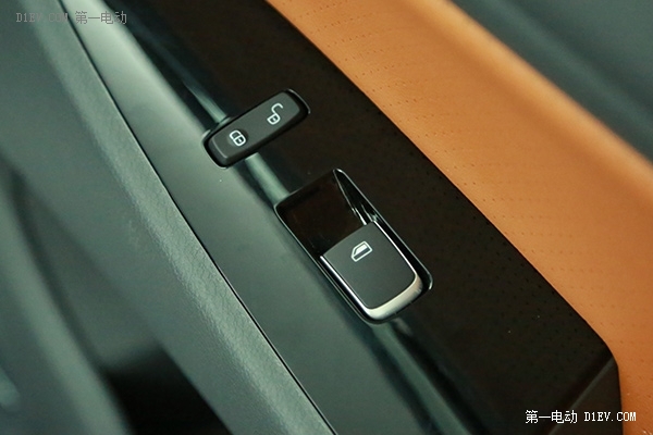 17款比亚迪秦ev300续航实测,比亚迪秦2016款ev300旗舰型