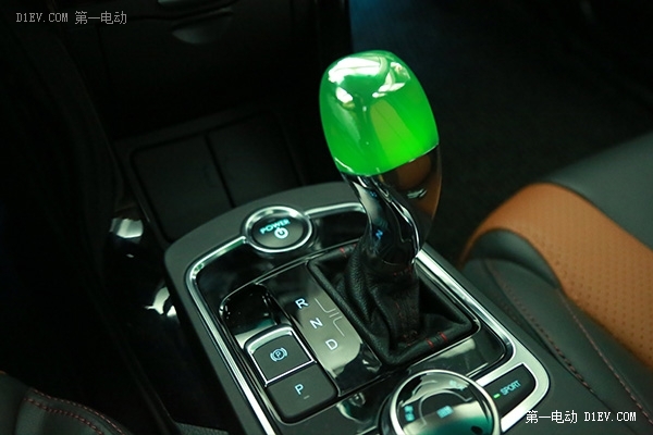 17款比亚迪秦ev300续航实测,比亚迪秦2016款ev300旗舰型