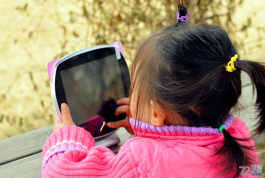 小西机器人测评--孩子最爱的机器猫