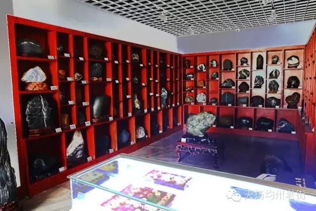 丹江口市沧浪,丹江口市沧浪海艺术剧院