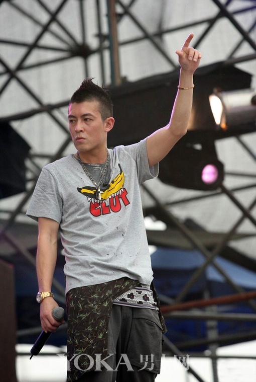 本山潮牌,本山大叔的潮牌