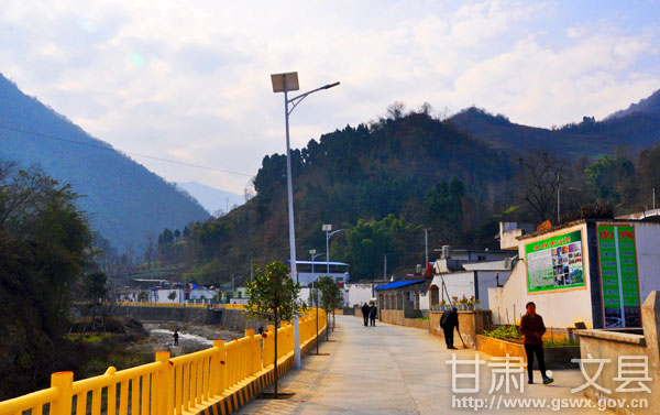 聚焦攻坚战,聚焦国家扶贫日打赢脱贫攻坚战