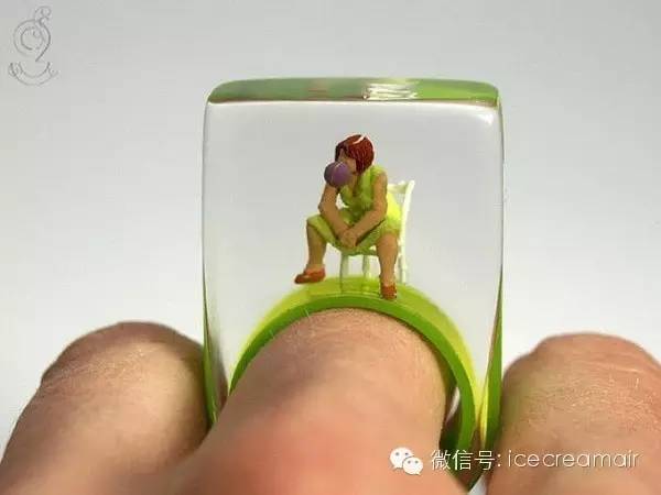 IsabellKiefhaber|超凡脱俗的首饰里面的精彩小小世界