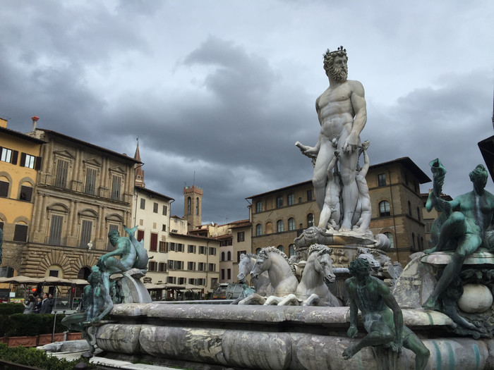 欧洲那么美，是时候去看看了——《凡尔赛玫瑰》圆梦记（上）