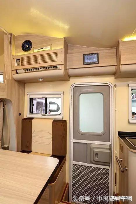 带麻将机ktv洗衣机的房车,35万带麻将桌的房车