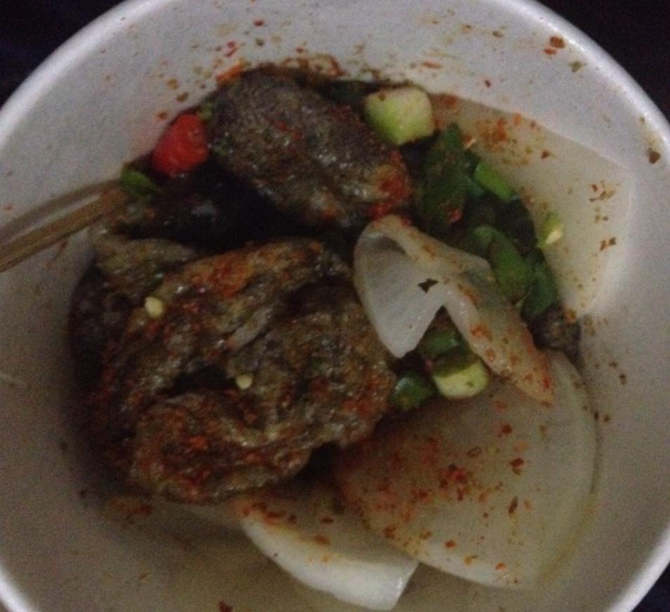 一个女孩子摆摊历程,一个女人摆摊卖臭豆腐