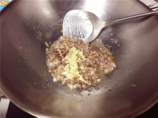 肉末酸豆角让人胃口大开的下饭菜,肉末豆角蒜薹下饭菜