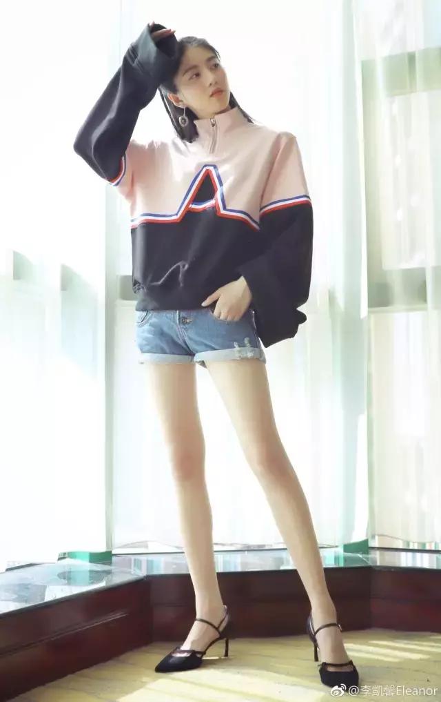 99后北影校花王俊凯同学,出演苹果广告,刚大一就拍了腾讯网剧