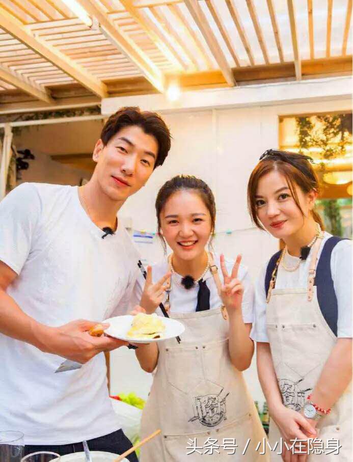 中餐厅赵薇团队和黄晓明团队,中餐厅赵薇vs黄晓明店长总结对比