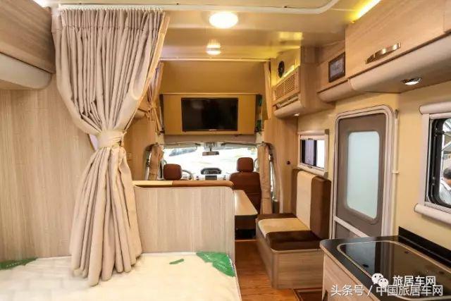 带麻将机ktv洗衣机的房车,35万带麻将桌的房车