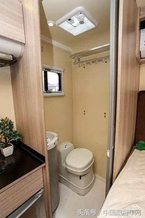 带麻将机ktv洗衣机的房车,35万带麻将桌的房车