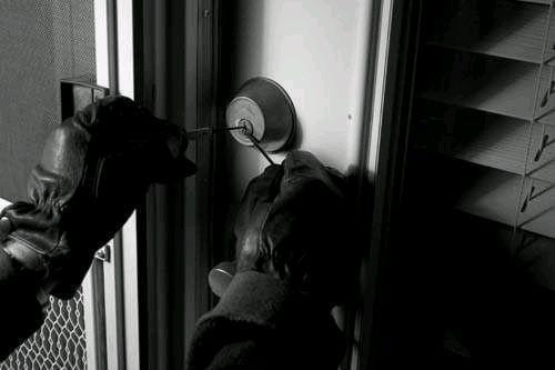 各国发生的离奇案件,各国的灵异事件