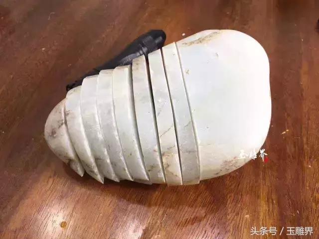车珠子费料么,车珠子容易车裂