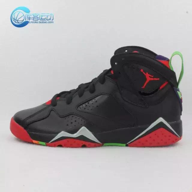 论最会穿鞋的兔子，我只服他！兔八哥鞋款大盘点