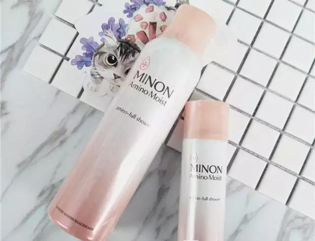 春夏必备的一款补水保湿喷雾,15种补水成分的补水喷雾