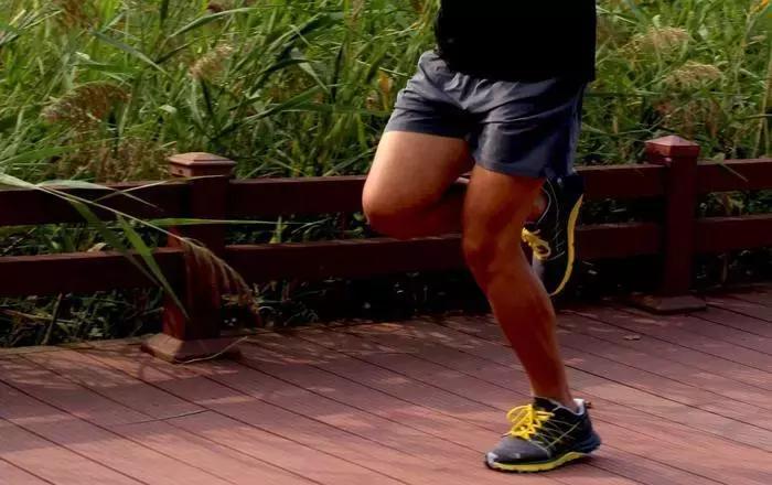 秋冬跑步鞋排行榜,北面跑步鞋是巅峰系列嘛