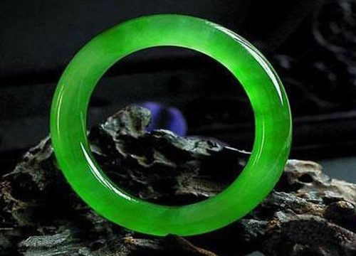 缅甸为啥没有越南发达,缅甸要是有石油会怎么样