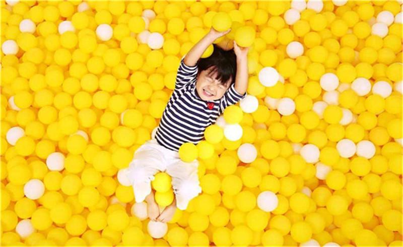 海洋球软还是硬,怎么辨别海洋板