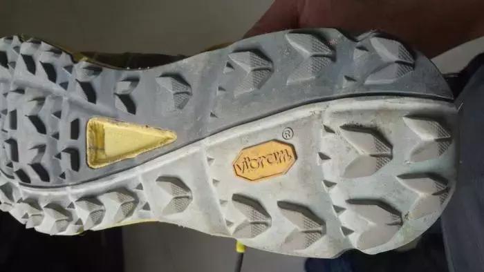 秋冬跑步鞋排行榜,北面跑步鞋是巅峰系列嘛