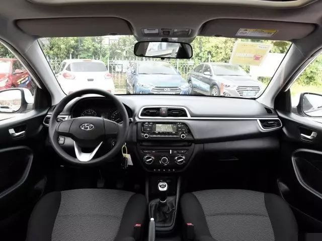 售价不到5万无人问津,瑞纳卖不动是怪中国人太爱国吗?