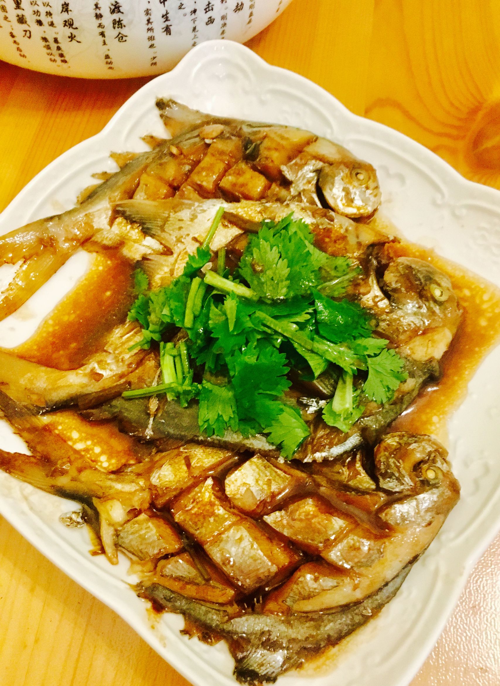 家常菜红烧鲳鱼简单入味,红烧鲳鱼的最佳吃法和做法