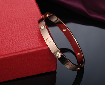 cartier对戒图片大全,卡地亚love对戒哪款好看