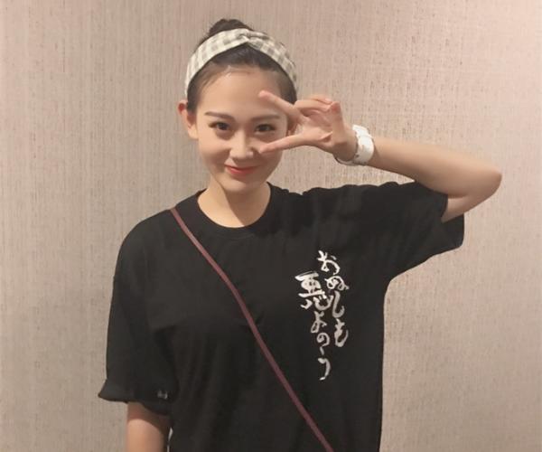 军训女生长得像章泽天,军训女生像章泽天