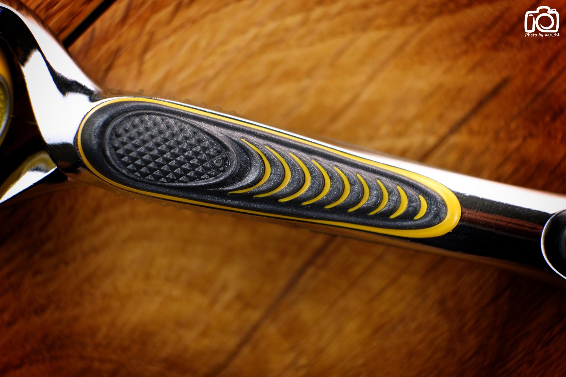 吉列锋隐剃须刀效果,男人需要一台自动剃须刀