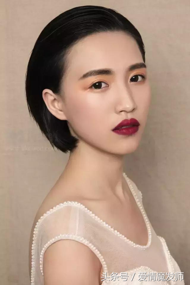 短发新娘可以自己弄的造型,短发新娘造型秀禾服