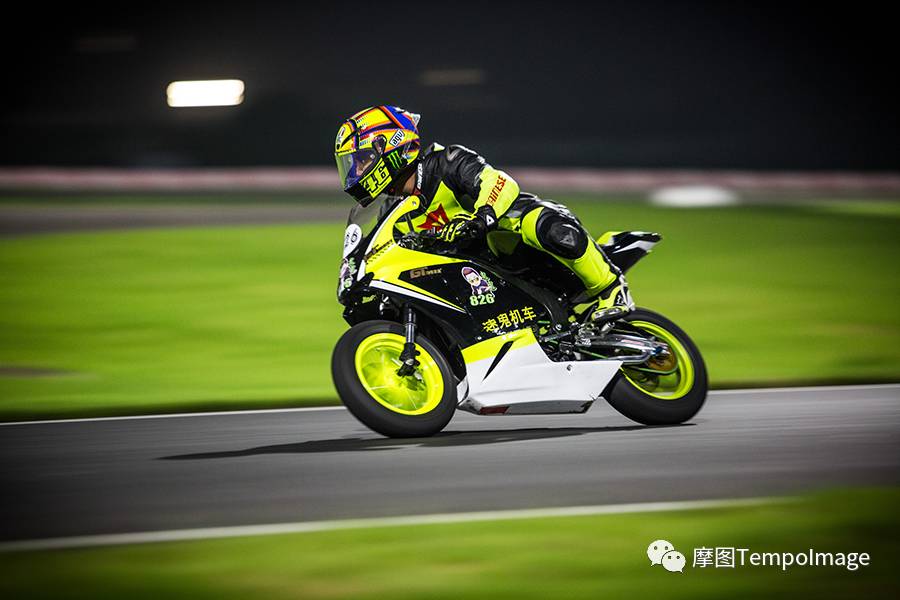 内容｜攒钱买车这个事到最后……连土都拒绝你