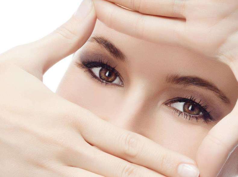 黑眼圈或眼袋很重?20几岁的年纪怎么办?