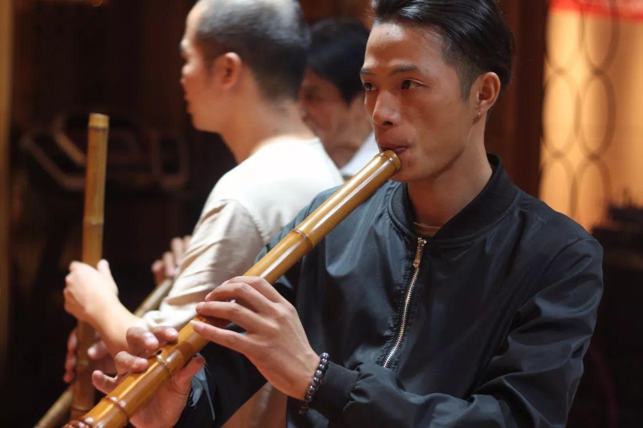 箫园秋分箫友雅集聚于杭州“雪庐”交流箫艺术