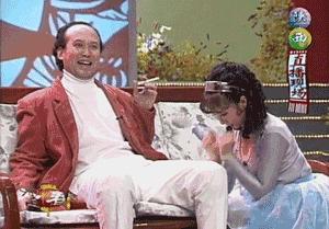 王力宏新歌好惊悚，歌词是他和某些歌手的大规模*伤杀**性*器武**