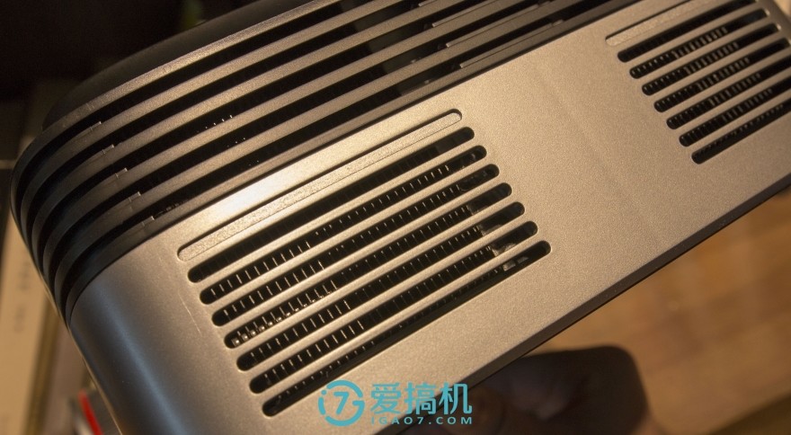 坚果a6投影仪怎么样,投影仪性价比之王千元机