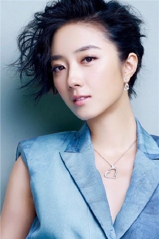 佟丽娅短发造型惊艳众人,佟丽娅短发造型干练帅气