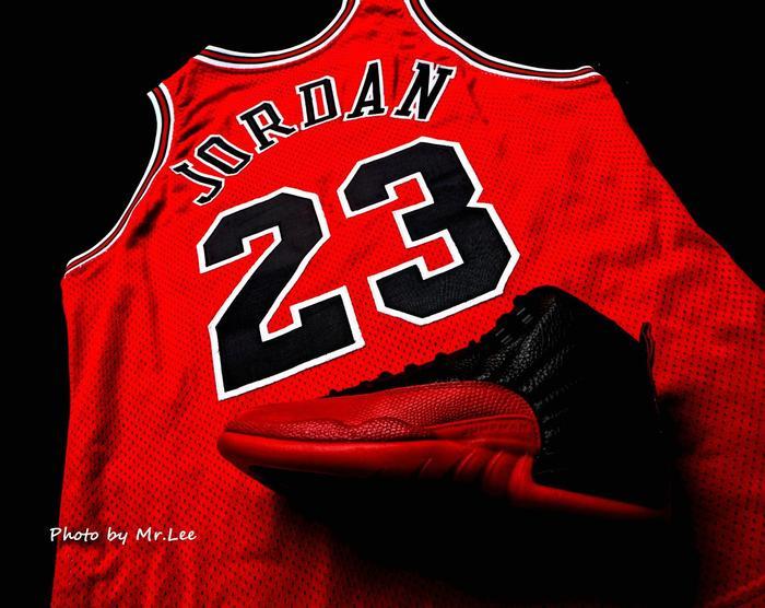 迈克尔乔丹公牛时期绿色球衣,乔丹退役公牛球衣视频