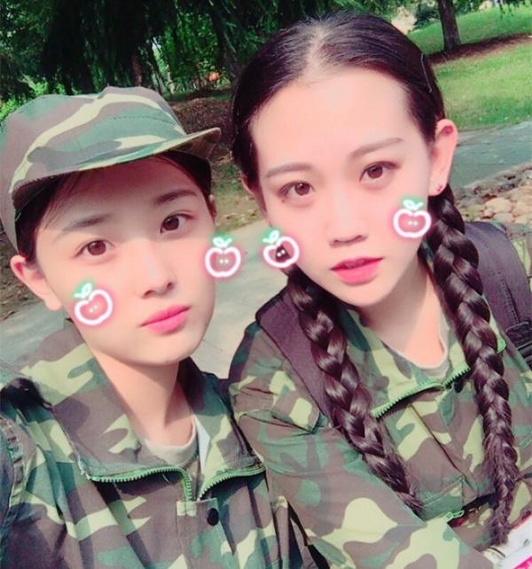 军训女生长得像章泽天,军训女生像章泽天