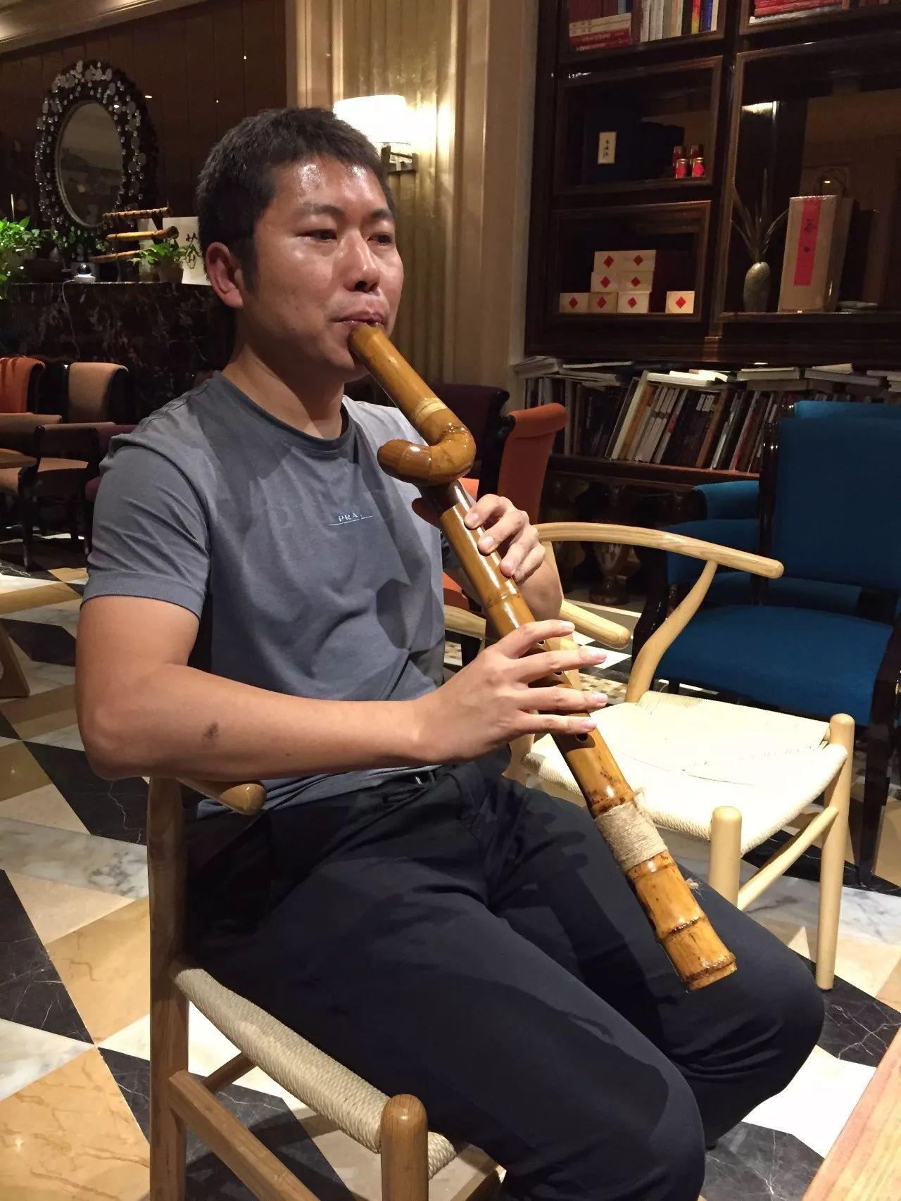 箫园秋分箫友雅集聚于杭州“雪庐”交流箫艺术