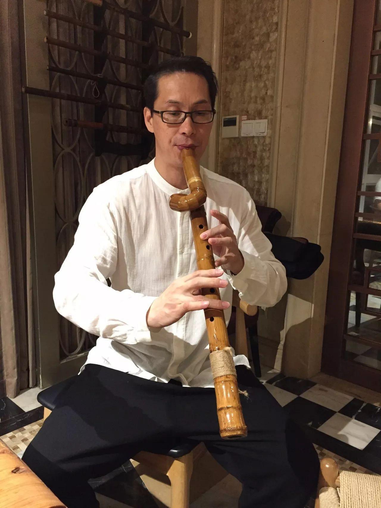 箫园秋分箫友雅集聚于杭州“雪庐”交流箫艺术