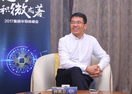 从追随到领先,从跟随到领先华为