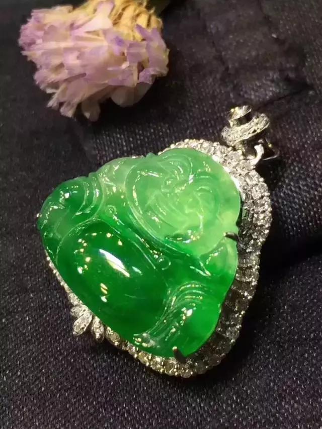 打开母亲留下的遗物,打开母亲留下的箱子