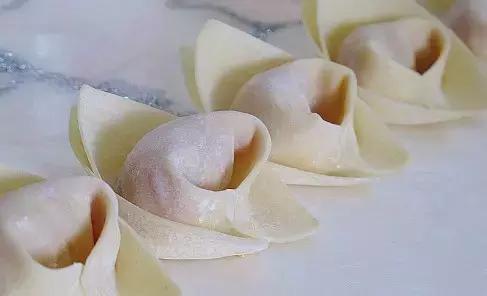 馄饨店的利润空间有多大,馄饨市场容量的变化趋势及前景